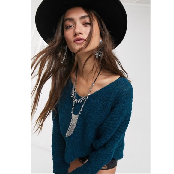 FREE PEOPLE BOHO PULLOVER OVERSIZED SWEATER A2C - Picture 13 of 16